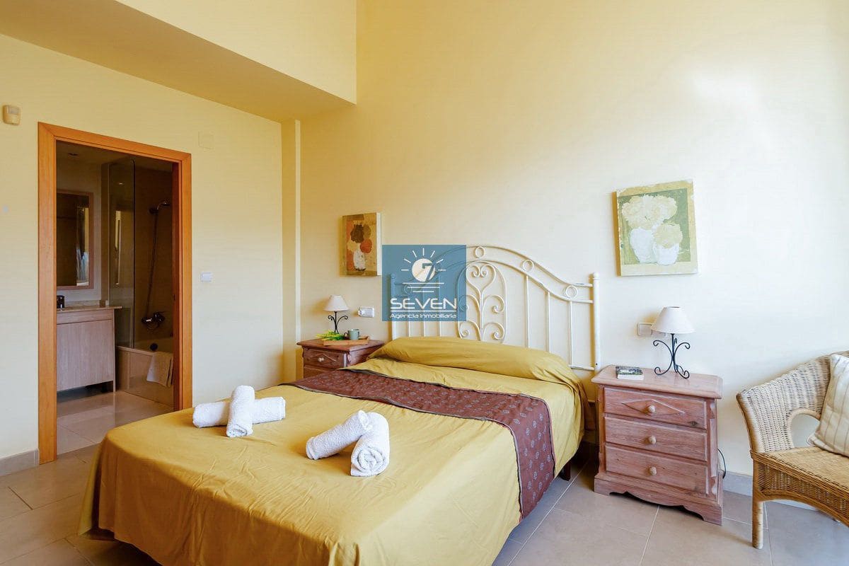 3 soveværelse Byhus til leje i Almunecar - € 1.200 (Ref: 8232790)