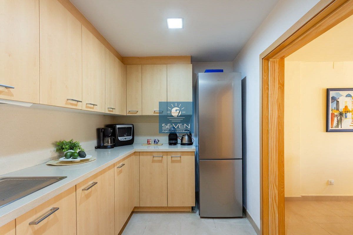 3 soveværelse Byhus til leje i Almunecar - € 1.200 (Ref: 8232790)