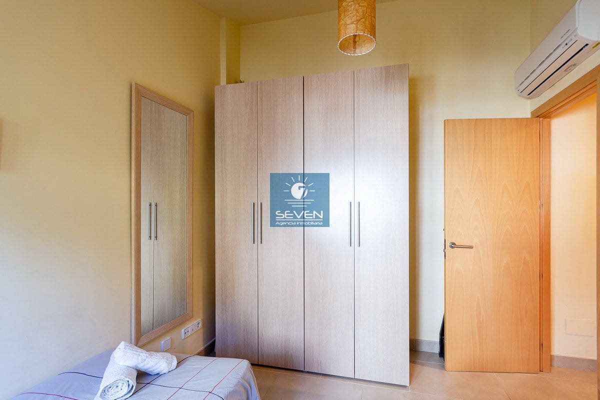 3 soveværelse Byhus til leje i Almunecar - € 1.200 (Ref: 8232790)