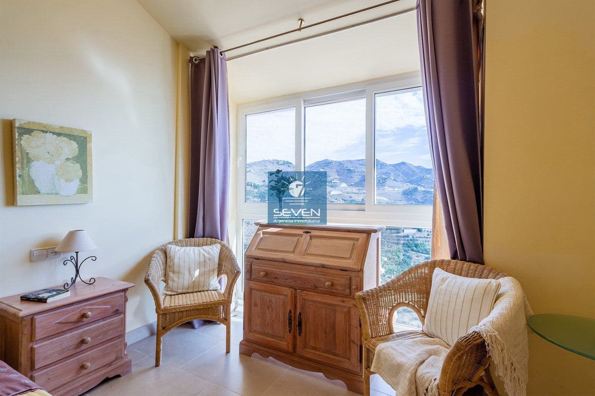 3 soveværelse Byhus til leje i Almunecar - € 1.200 (Ref: 8232790)