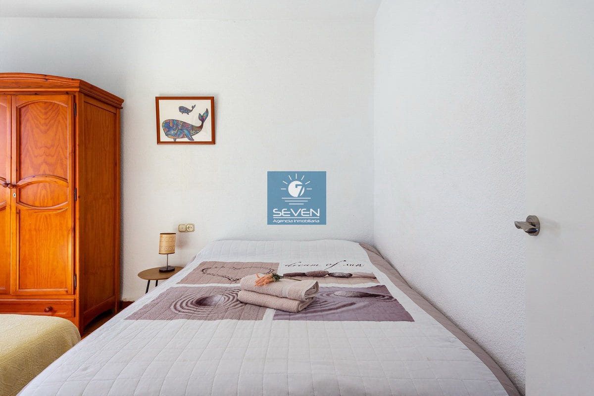 3 soveværelse Villa til leje i Almunecar - € 1.500 (Ref: 8232791)