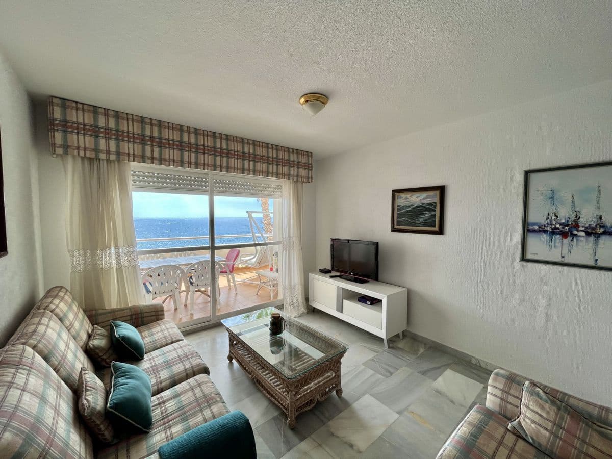 2 bedroom Apartment for rent in Almunecar with garage - € 1,000 (Ref: 8232792)