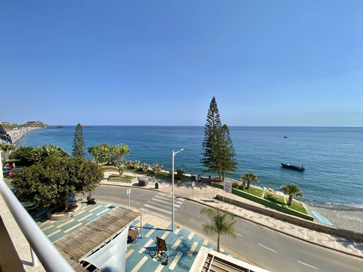 2 bedroom Apartment for rent in Almunecar with garage - € 1,000 (Ref: 8232792)