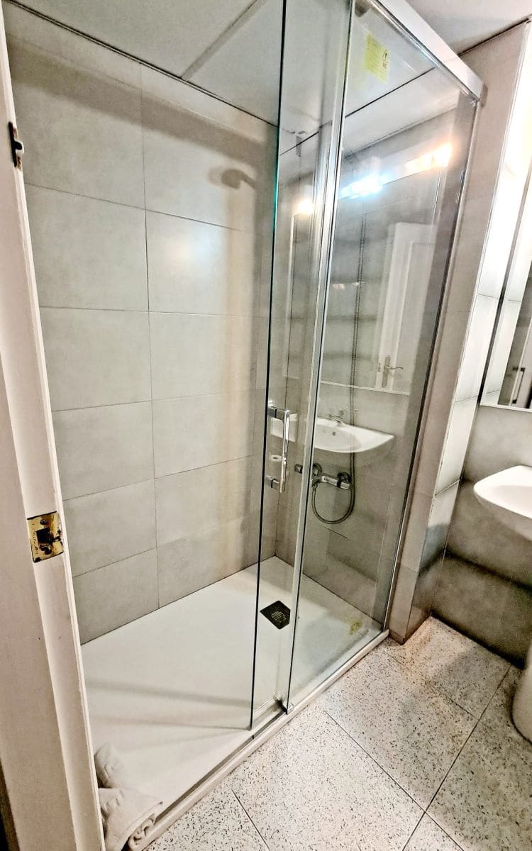 2 bedroom Apartment for rent in Almunecar with garage - € 1,000 (Ref: 8232792)