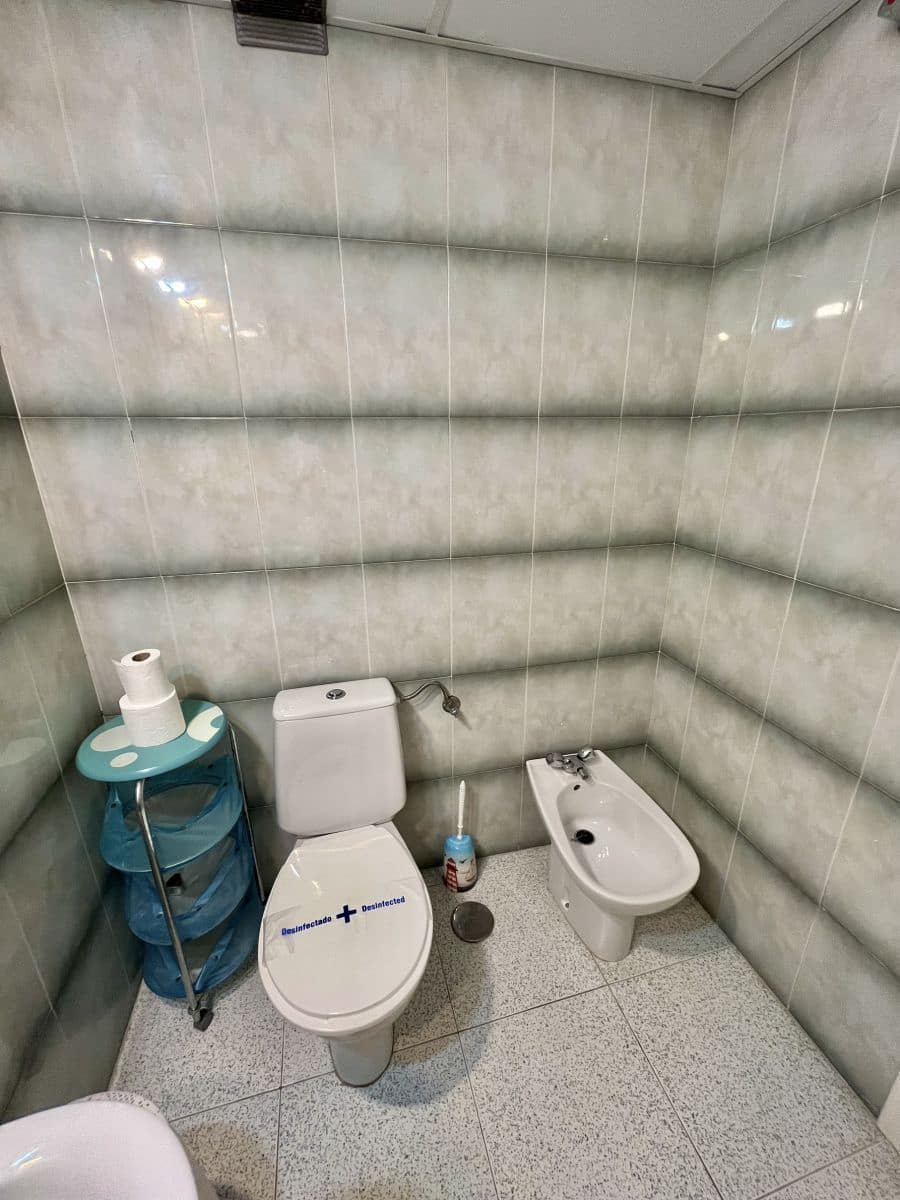 2 bedroom Apartment for rent in Almunecar with garage - € 1,000 (Ref: 8232792)