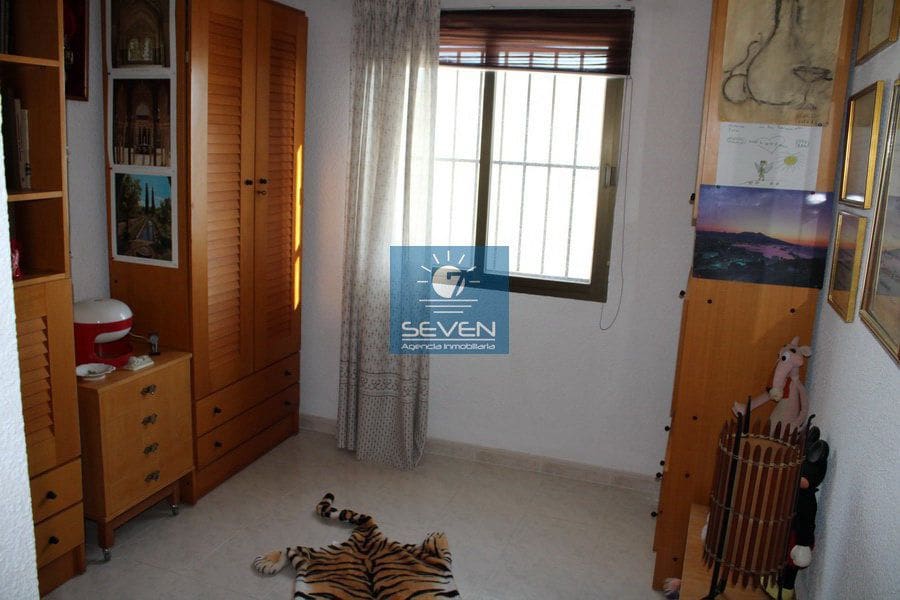 6 bedroom Villa for sale in Almunecar with garage - € 650,000 (Ref: 8322469)