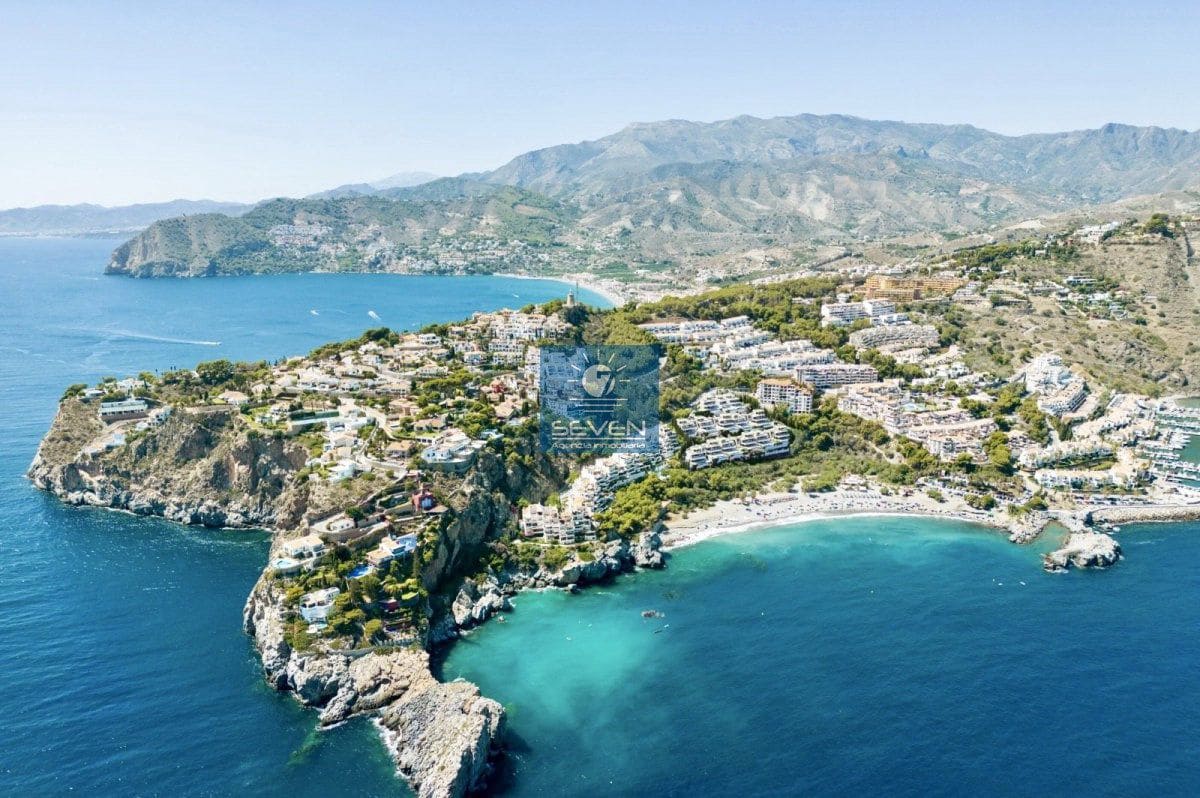 3 soveværelse Villa til salg i La Herradura med garage - € 2.300.000 (Ref: 8394778)