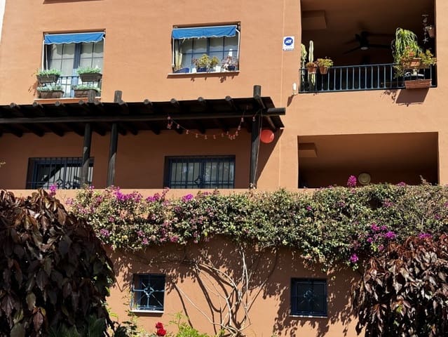 2 bedroom Apartment for rent in Almuñécar with garage - € 950 (Ref: 8402925)