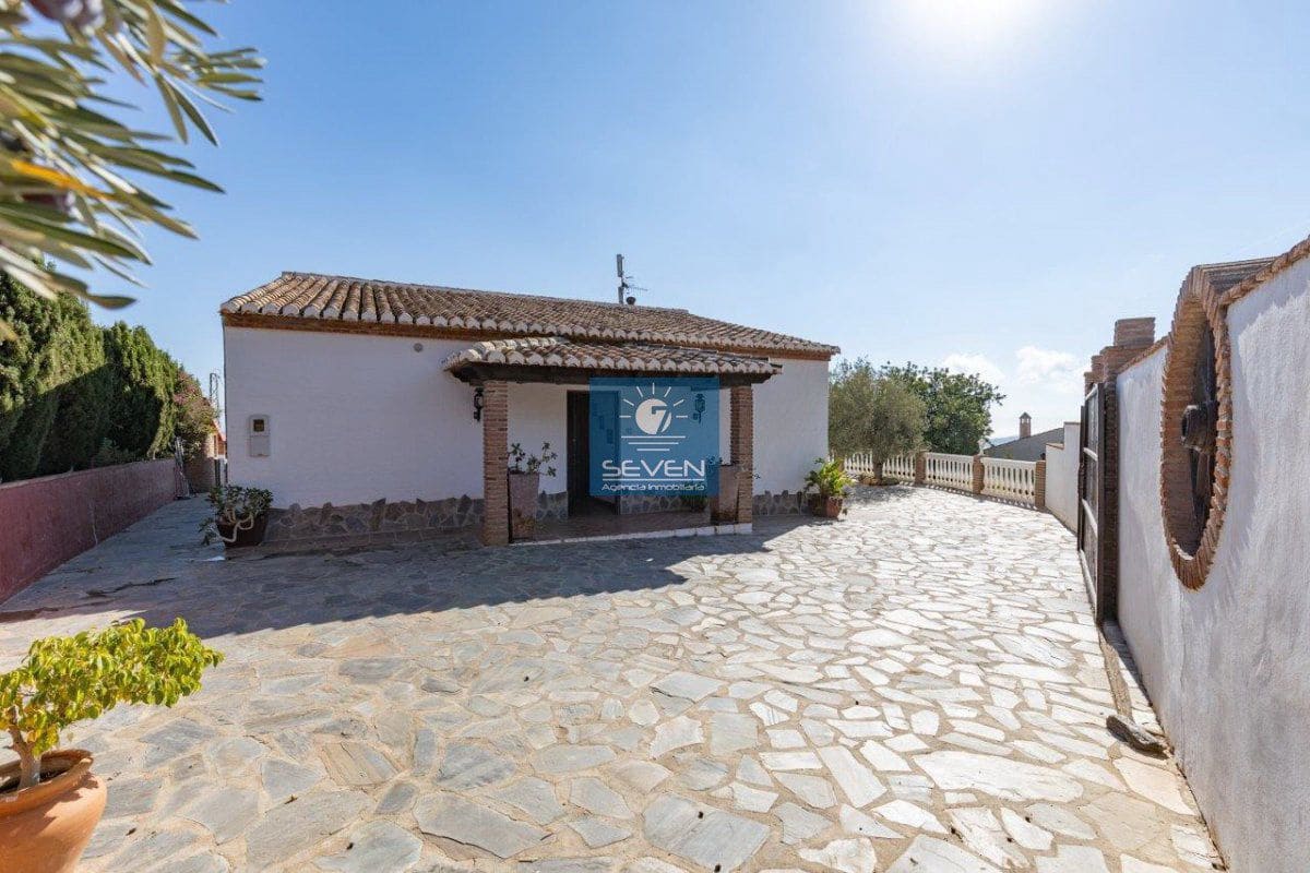 3 soveværelse Villa til salg i Almunecar - € 750.000 (Ref: 8572292)