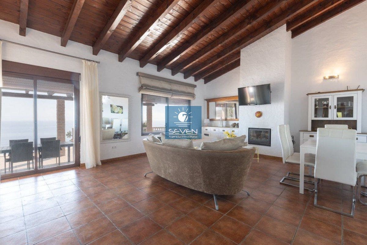 3 soveværelse Villa til salg i Almunecar - € 750.000 (Ref: 8572292)