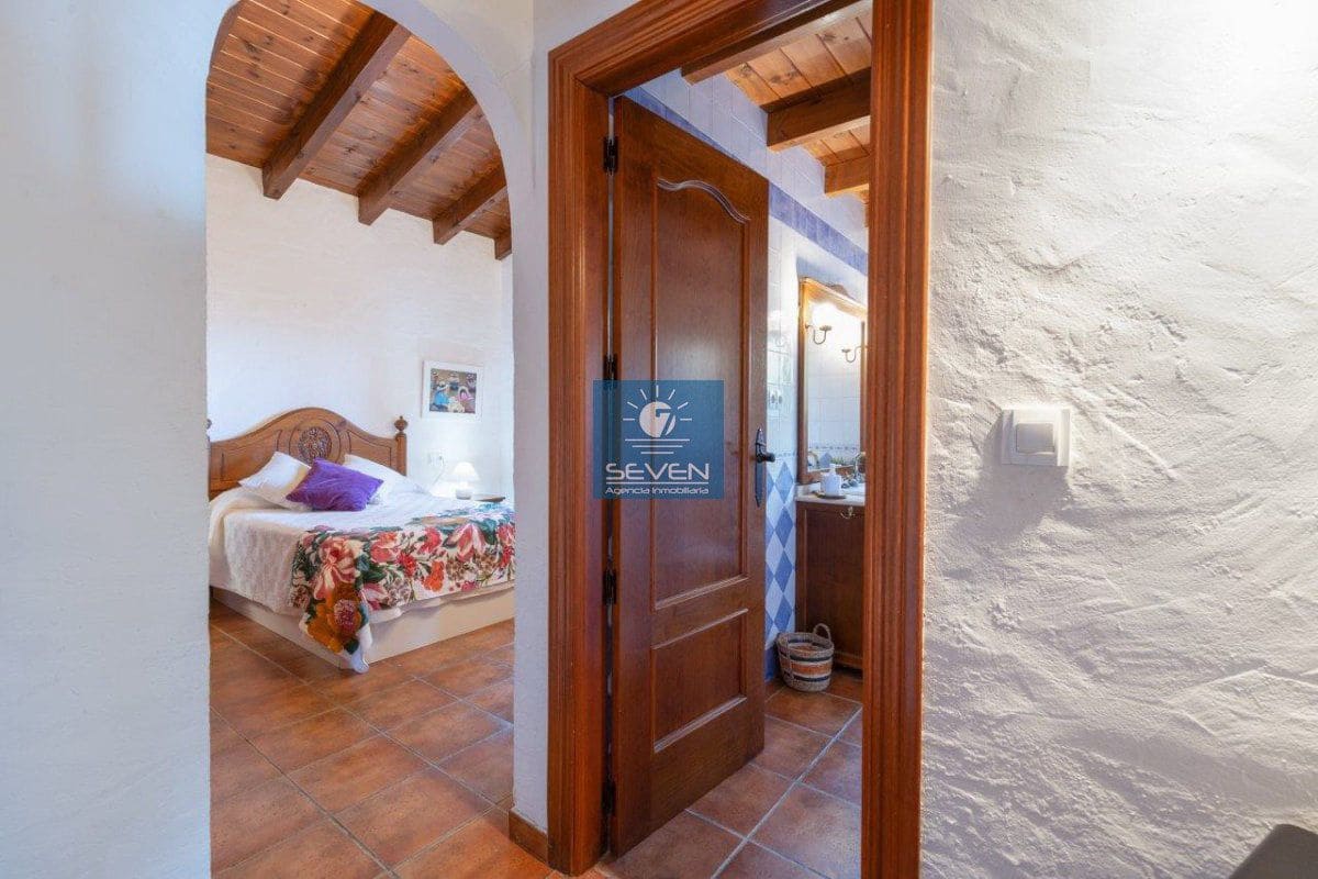 3 soveværelse Villa til salg i Almunecar - € 750.000 (Ref: 8572292)