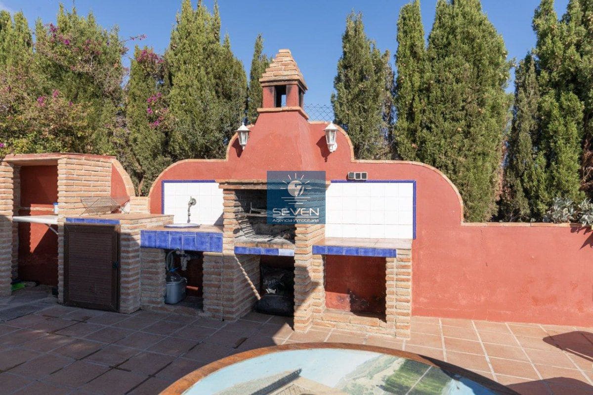 3 soveværelse Villa til salg i Almunecar - € 750.000 (Ref: 8572292)