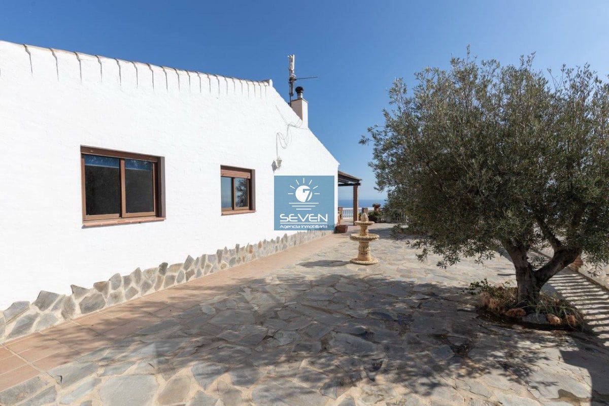 3 soveværelse Villa til salg i Almunecar - € 750.000 (Ref: 8572292)