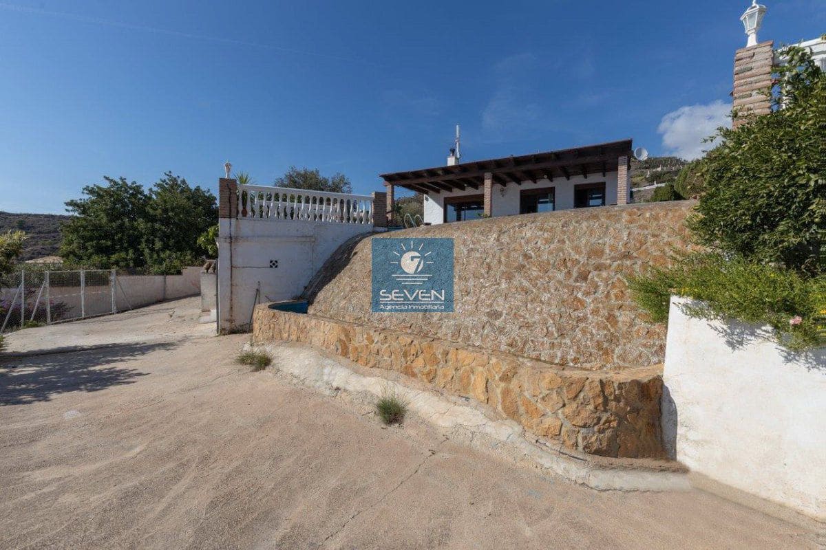 3 soveværelse Villa til salg i Almunecar - € 750.000 (Ref: 8572292)