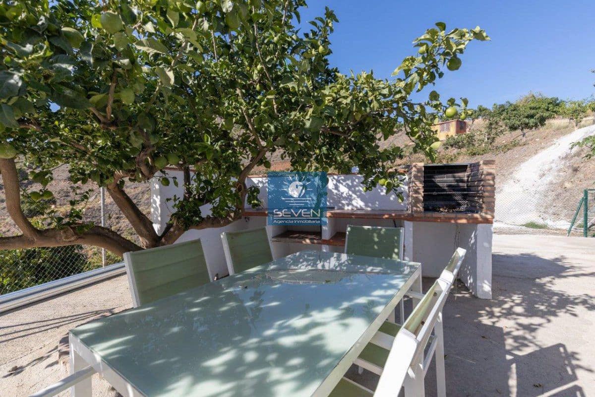 3 soveværelse Villa til salg i Almunecar - € 750.000 (Ref: 8572292)