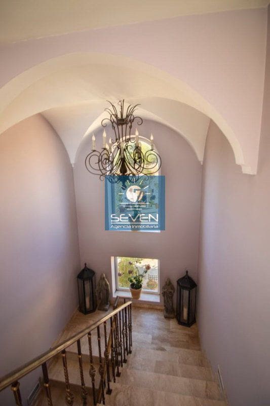 4 quarto Moradia para venda em Cotobro com garagem - 2 700 000 € (Ref: 8615134)