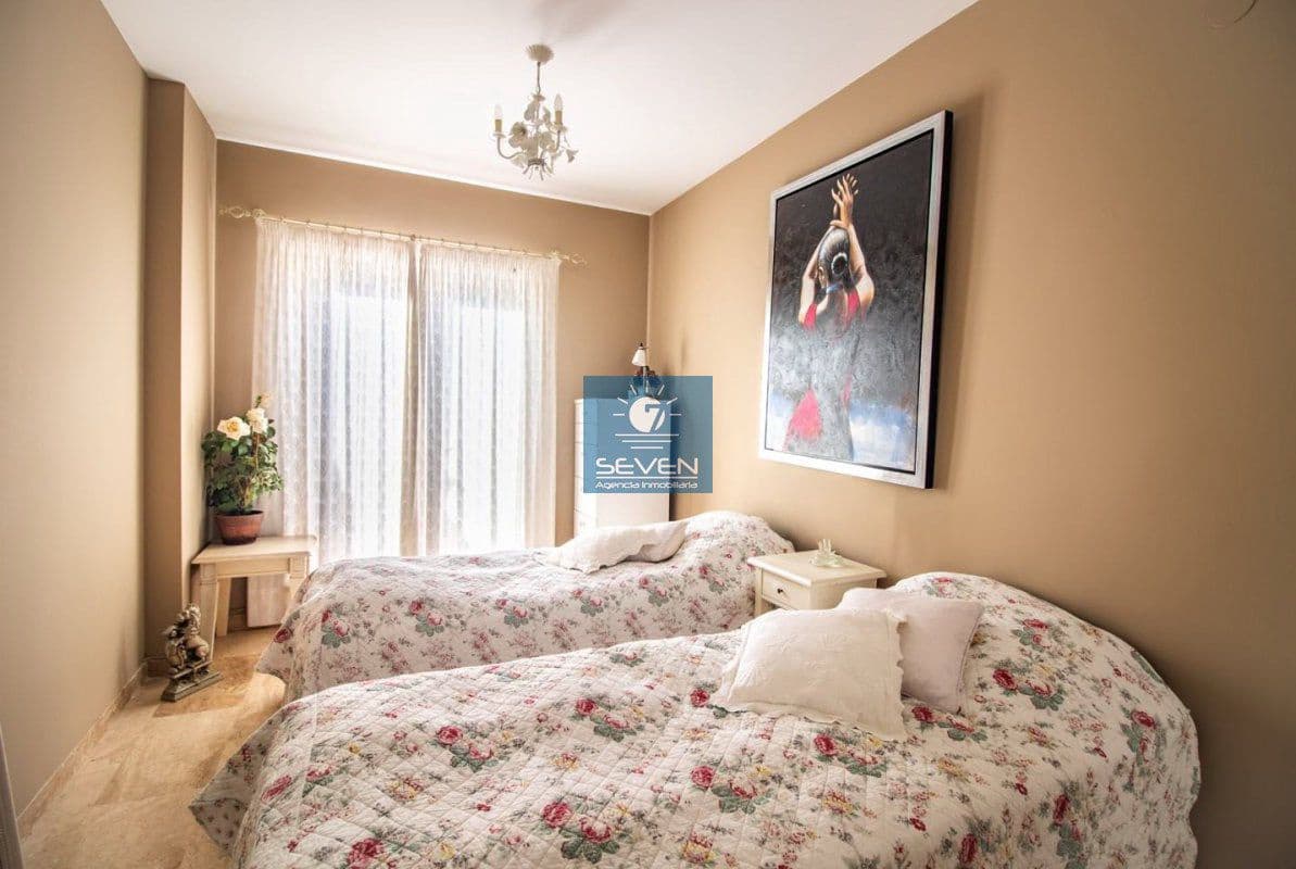 4 quarto Moradia para venda em Cotobro com garagem - 2 700 000 € (Ref: 8615134)