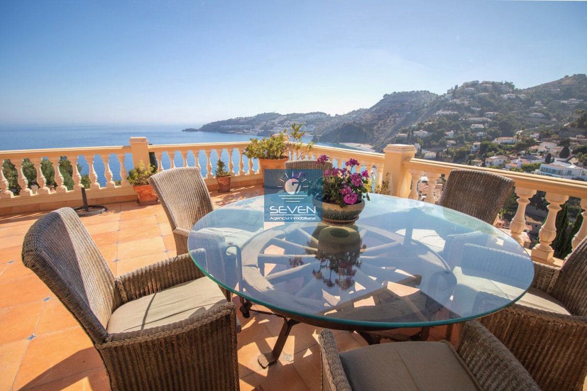 4 quarto Moradia para venda em Cotobro com garagem - 2 700 000 € (Ref: 8615134)