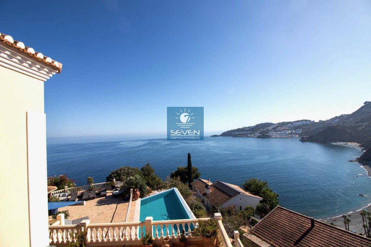 4 quarto Moradia para venda em Cotobro com garagem - 2 700 000 € (Ref: 8615134)