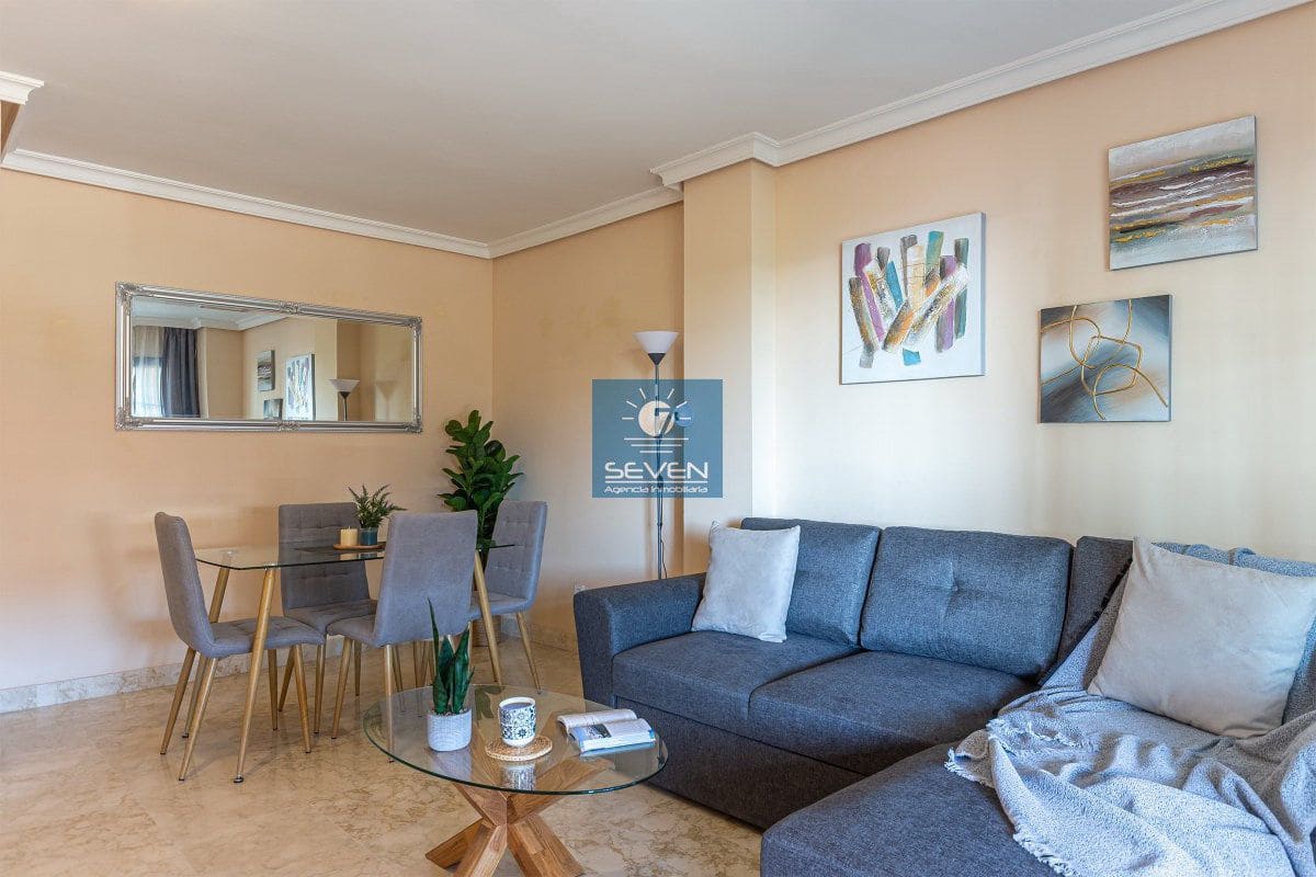 2 Zimmer Apartment zu vermieten in Almunecar mit Garage - 950 € (Ref: 8735300)