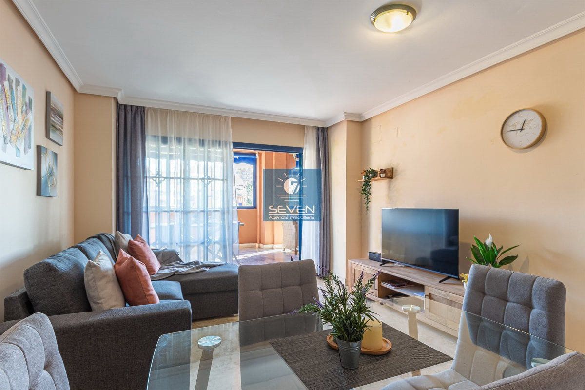 2 Zimmer Apartment zu vermieten in Almunecar mit Garage - 950 € (Ref: 8735300)