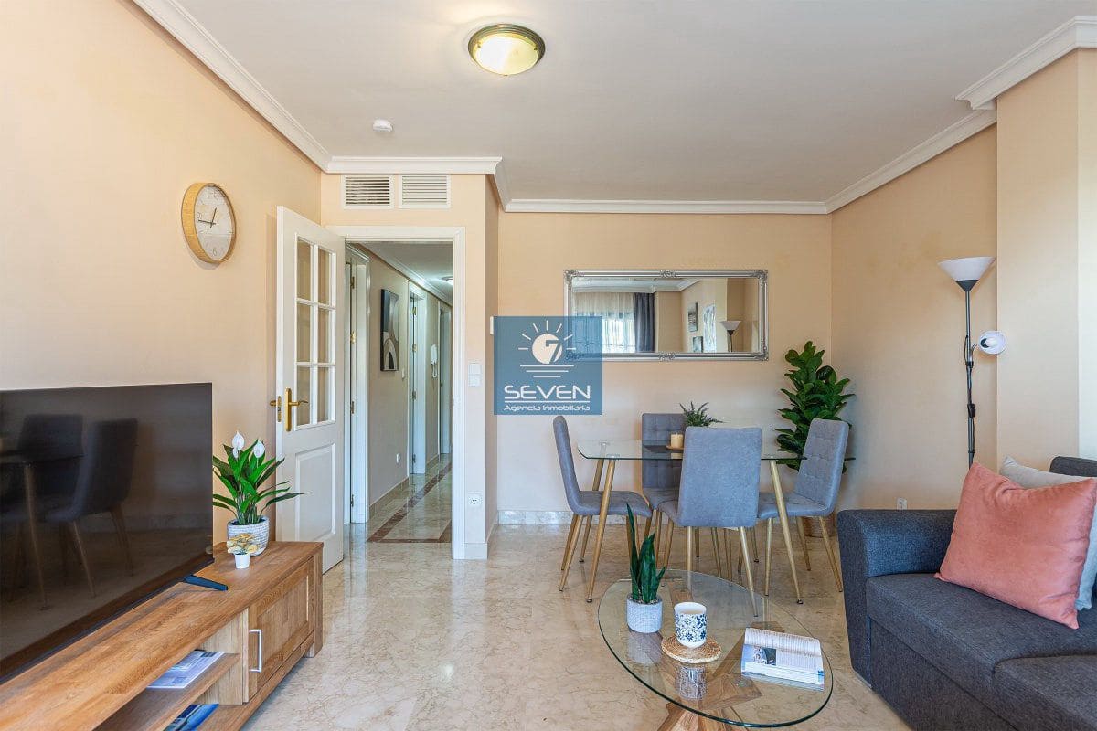 2 Zimmer Apartment zu vermieten in Almunecar mit Garage - 950 € (Ref: 8735300)