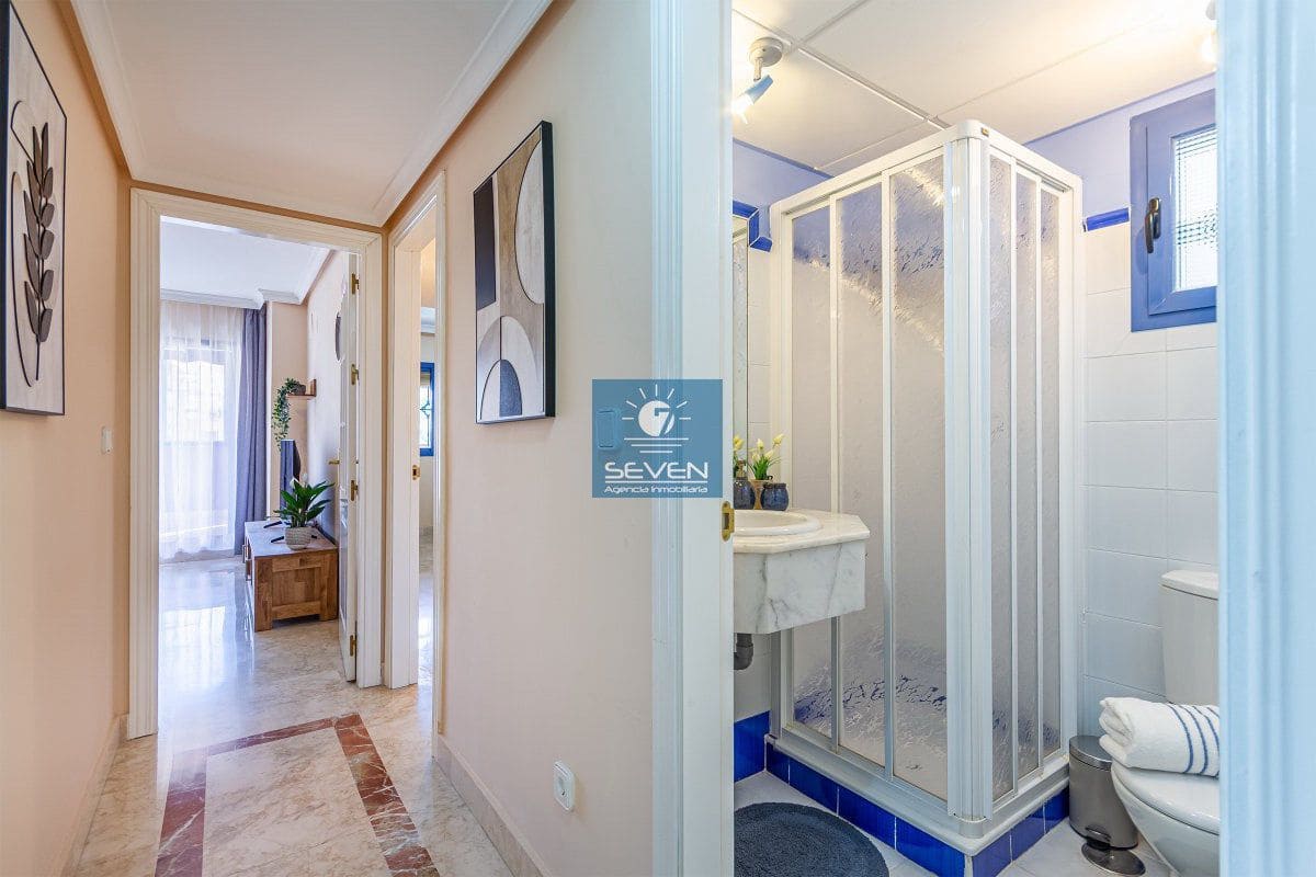 2 Zimmer Apartment zu vermieten in Almunecar mit Garage - 950 € (Ref: 8735300)