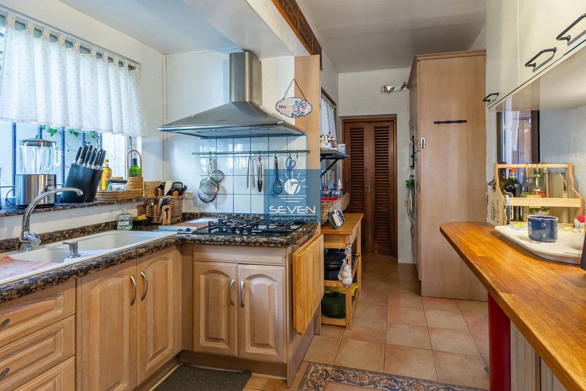 5 slaapkamer Villa te koop in Almunecar - € 639.000 (Ref: 8927184)