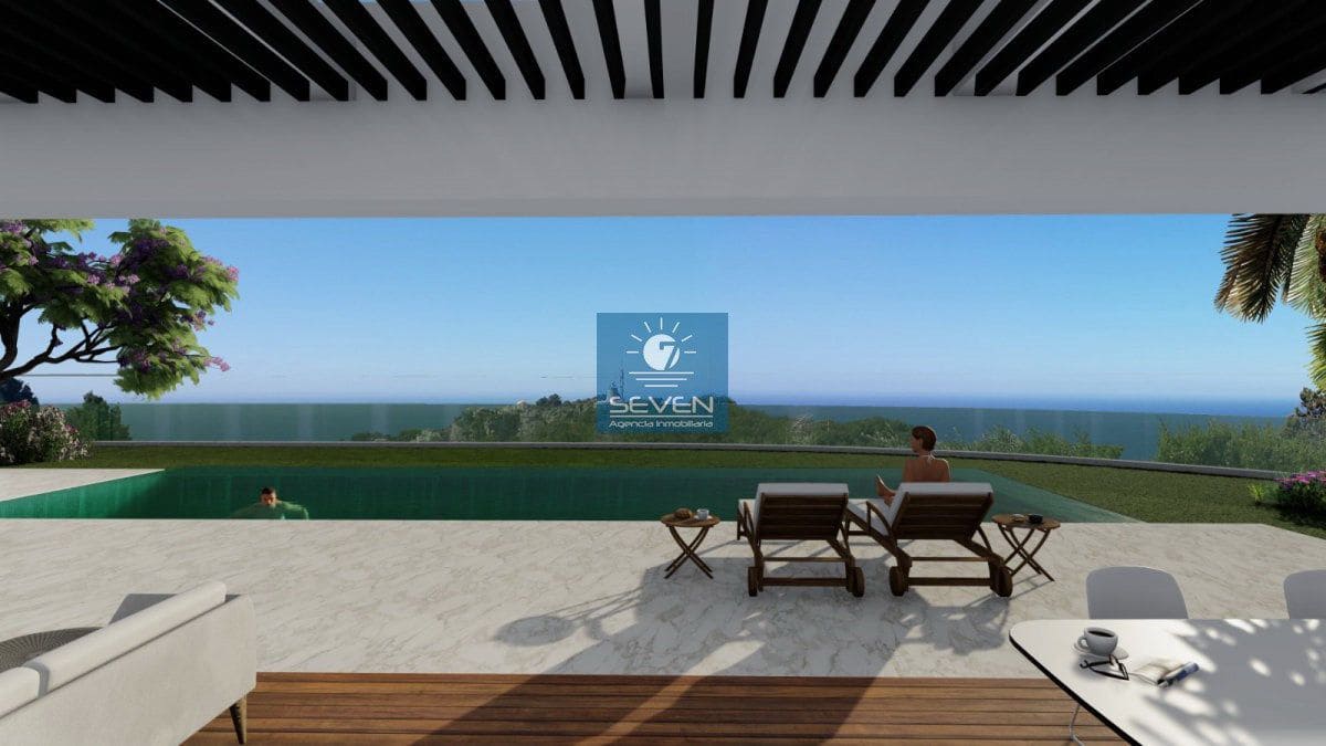 Grunde uden byggetilladelser til salg i La Herradura - € 800.000 (Ref: 8940718)