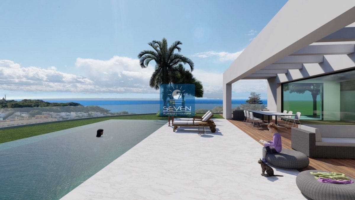 Grunde uden byggetilladelser til salg i La Herradura - € 800.000 (Ref: 8940718)