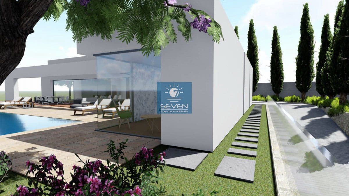 Grunde uden byggetilladelser til salg i La Herradura - € 800.000 (Ref: 8940718)