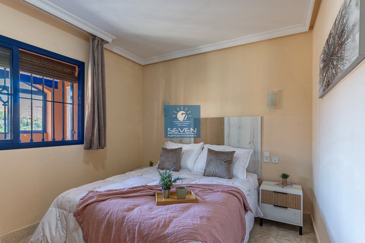 2 quarto Apartamento para arrendamento para férias em Almunecar com Garagem - 950 € (Ref: 9012379)