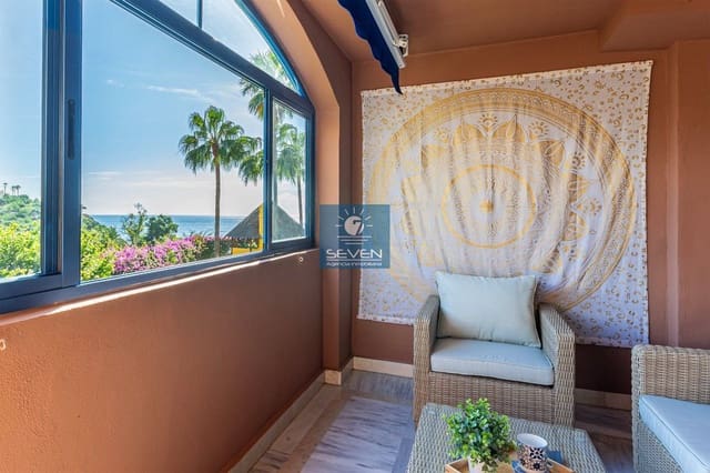 2 quarto Apartamento para arrendamento para férias em Almuñécar com Garagem - 950 € (Ref: 9012379)