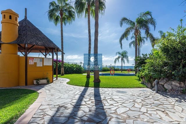 2 quarto Apartamento para arrendamento para férias em Almuñécar com Garagem - 950 € (Ref: 9012379)