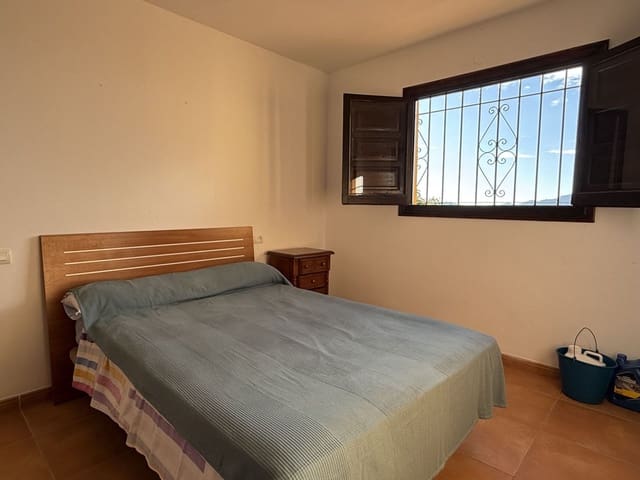 2 sypialnia Finka/Dom wiejski na sprzedaż w Otívar - 153 000 € (Ref: 9012380)