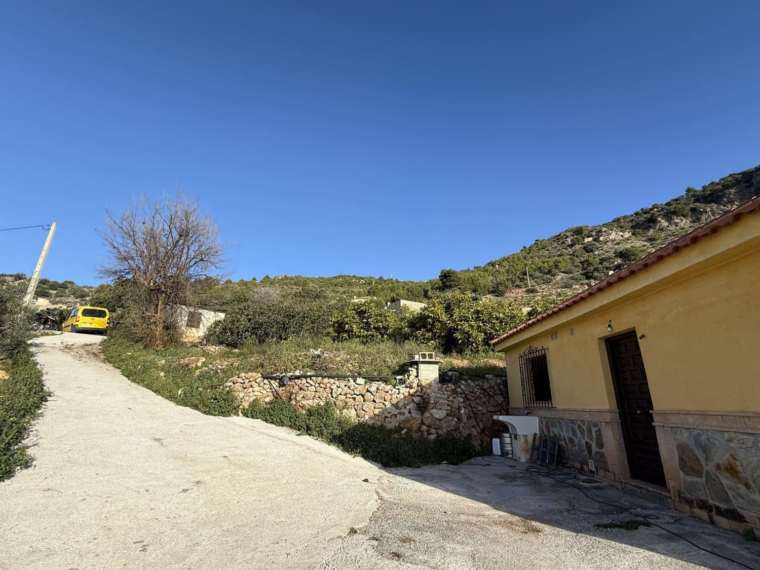 2 sypialnia Finka/Dom wiejski na sprzedaż w Otivar - 153 000 € (Ref: 9012380)