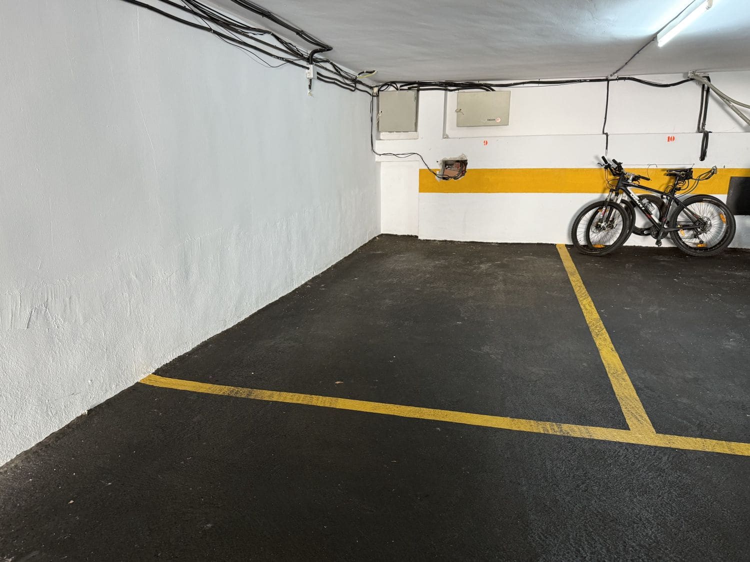 Garage til salg i Velilla - € 22.500 (Ref: 9012381)