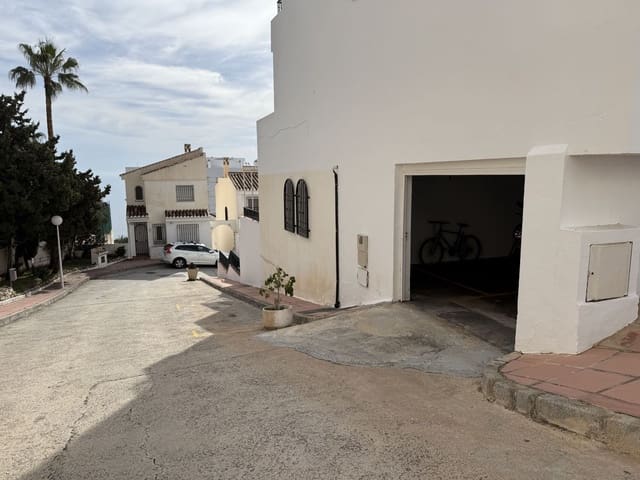 Garage til salg i Velilla, Almuñécar - € 22.500 (Ref: 9012381)