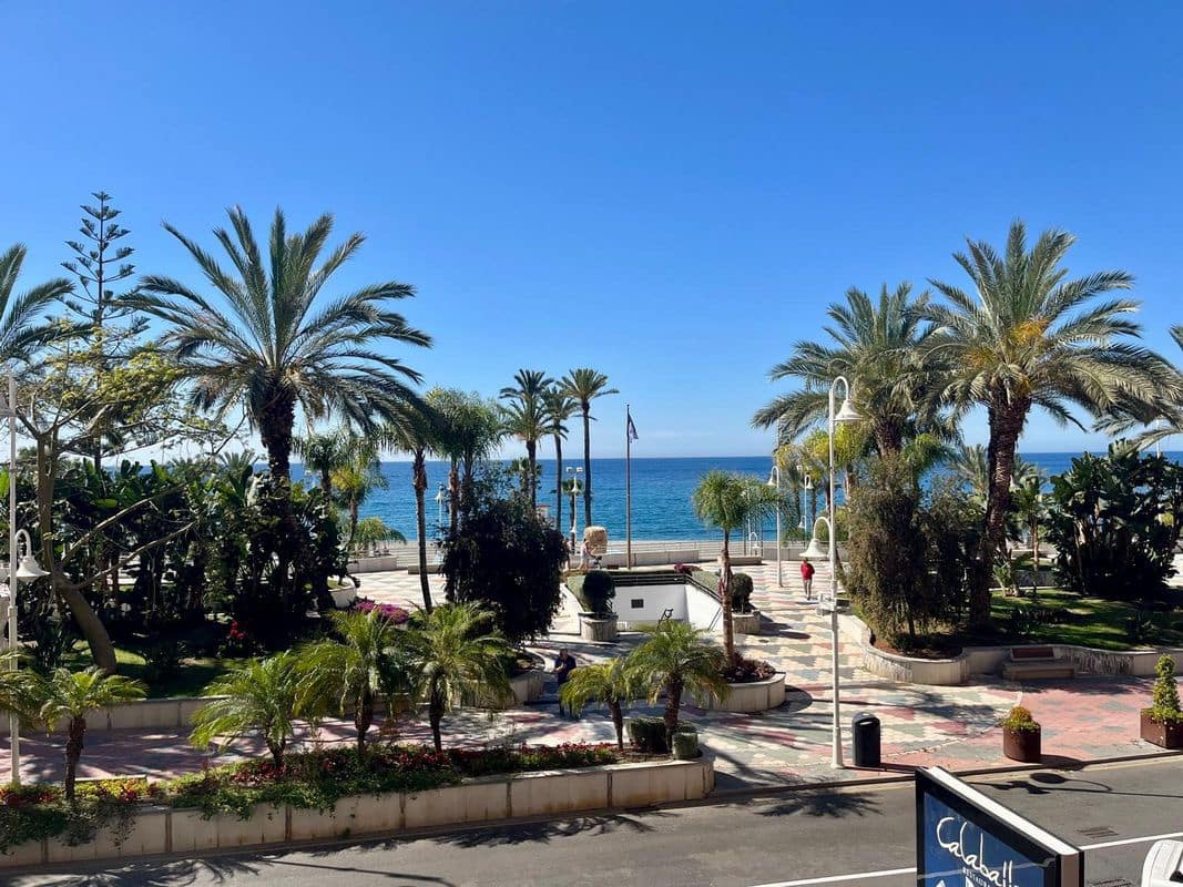 4 bedroom Apartment for rent in Almunecar - € 1,300 (Ref: 9040439)