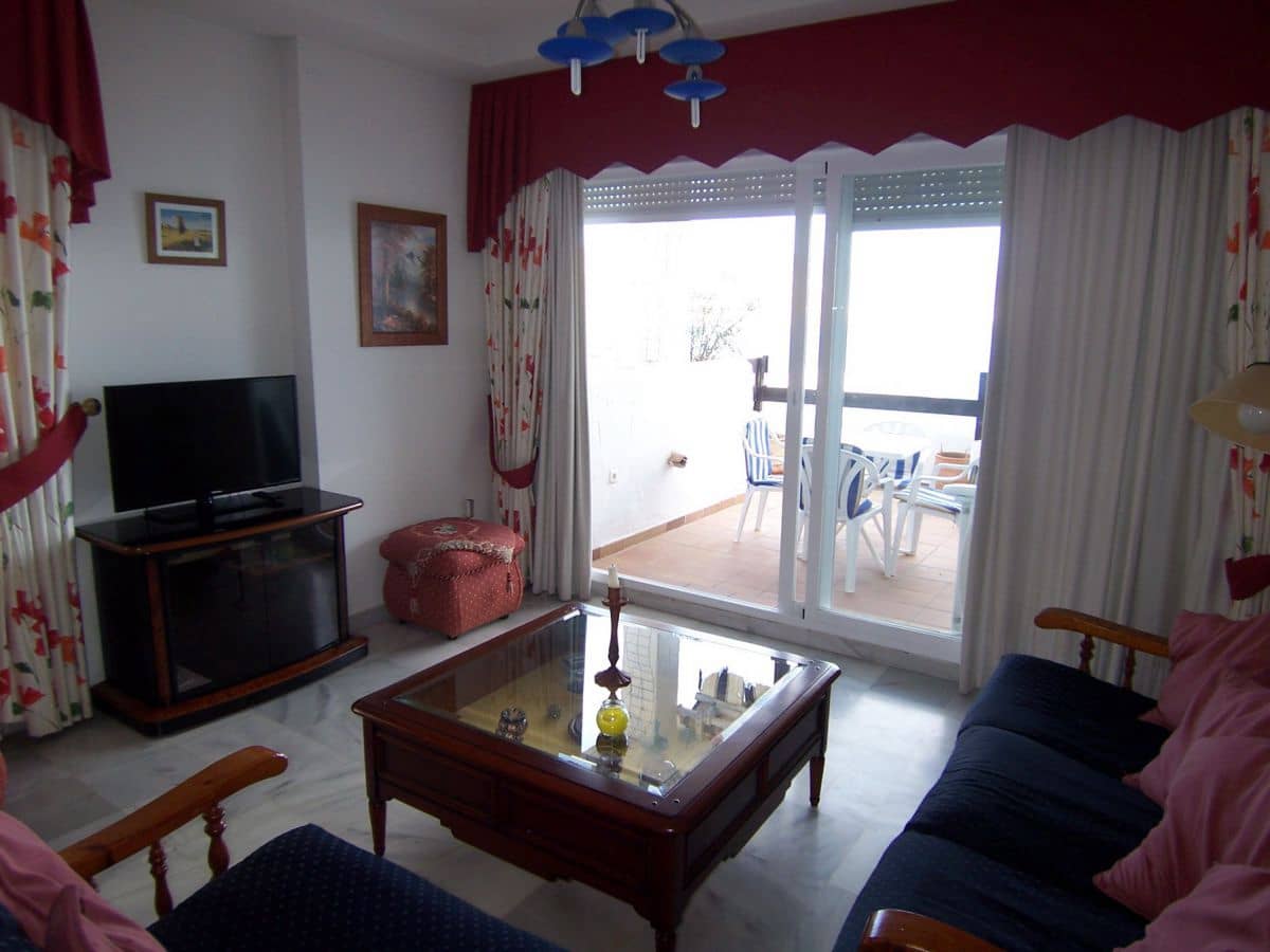 2 sypialnia Apartament do wynajęcia w La Herradura z garażem - 900 € (Ref: 9106759)