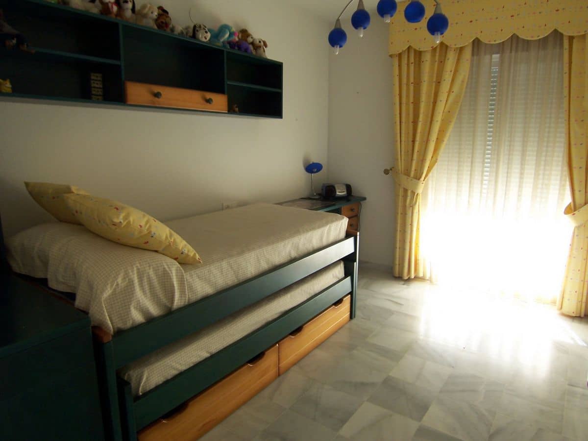 2 sypialnia Apartament do wynajęcia w La Herradura z garażem - 900 € (Ref: 9106759)