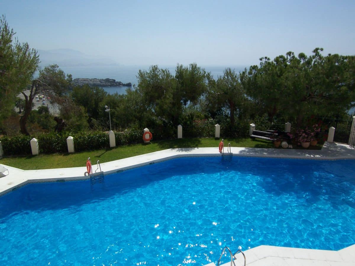 2 sypialnia Apartament do wynajęcia w La Herradura z garażem - 900 € (Ref: 9106759)