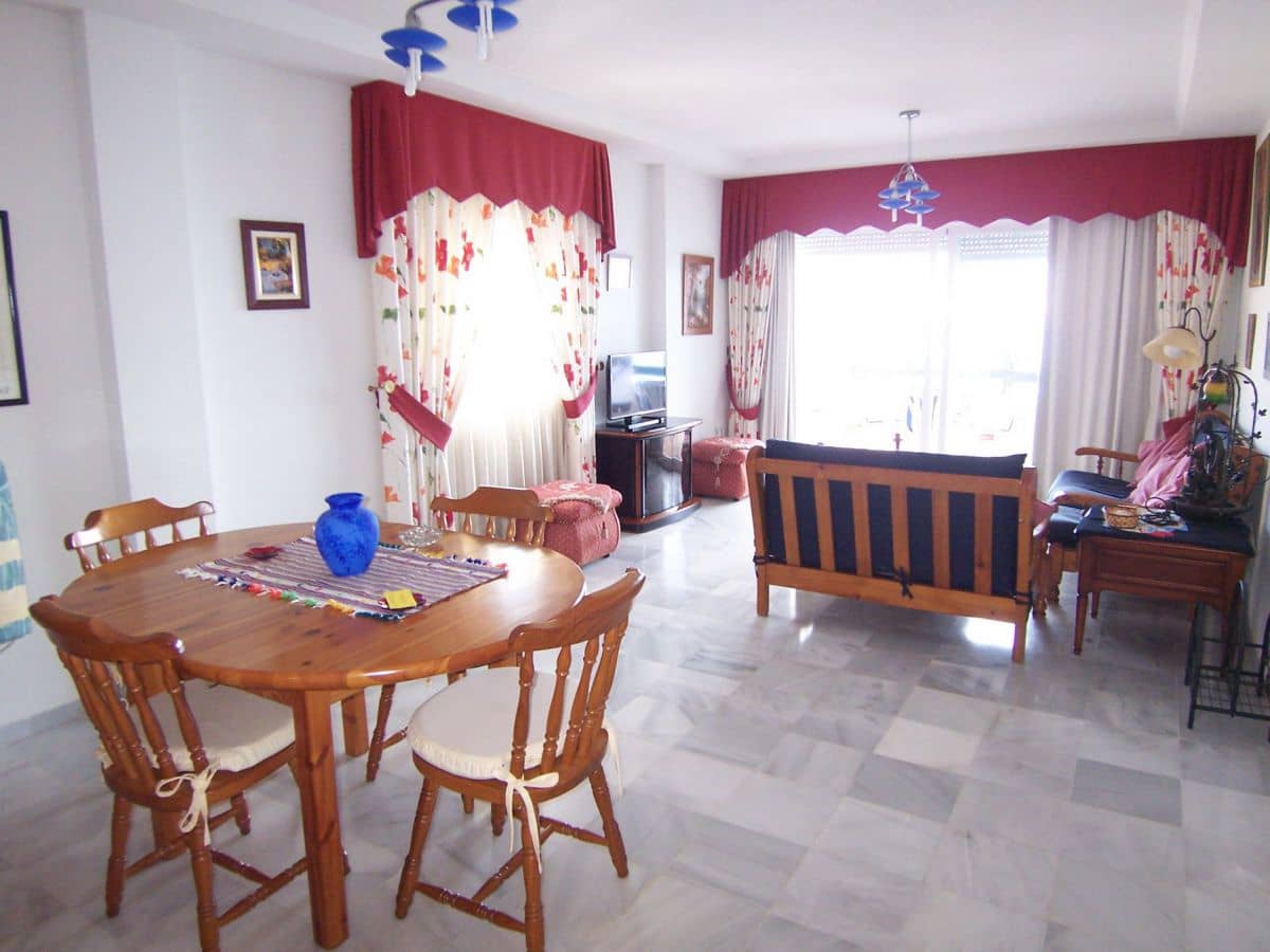 2 sypialnia Apartament do wynajęcia w La Herradura z garażem - 900 € (Ref: 9106759)