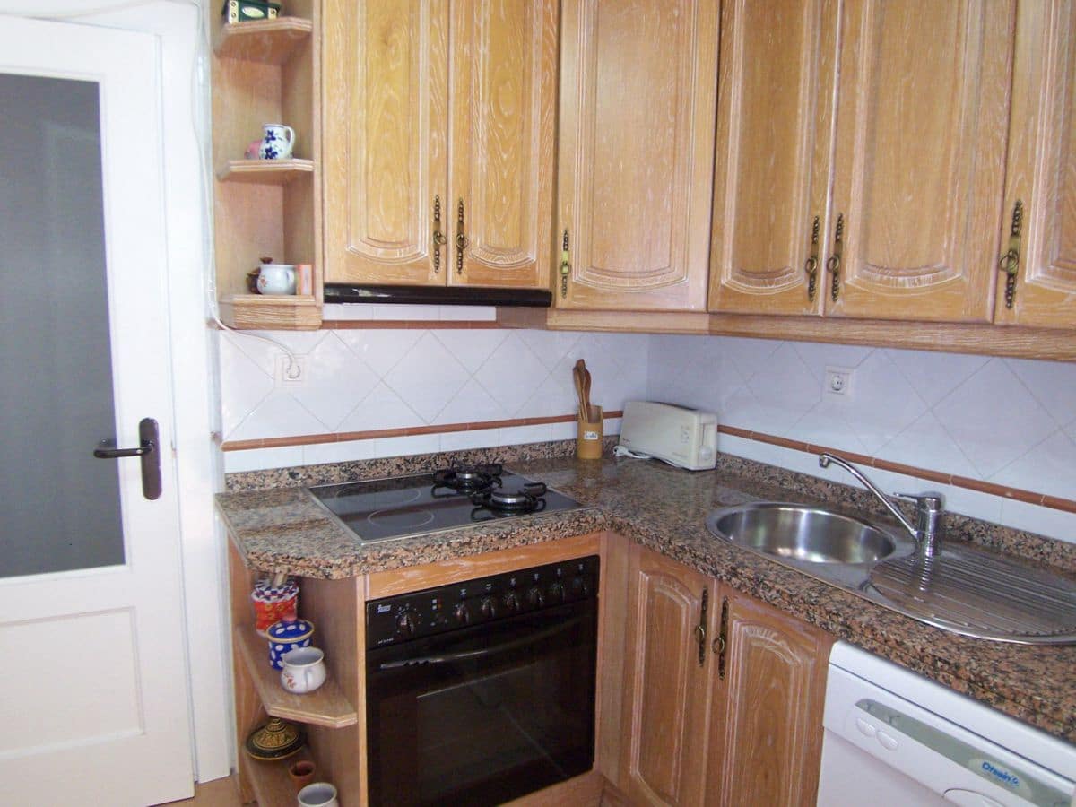 2 sypialnia Apartament do wynajęcia w La Herradura z garażem - 900 € (Ref: 9106759)