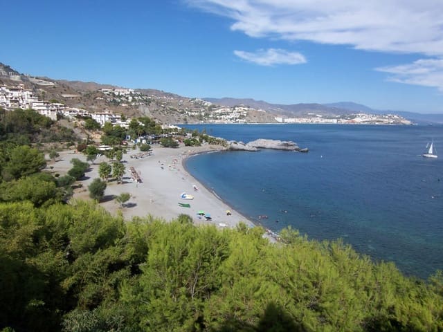 2 sypialnia Apartament do wynajęcia w La Herradura, Almuñécar z garażem - 900 € (Ref: 9106759)