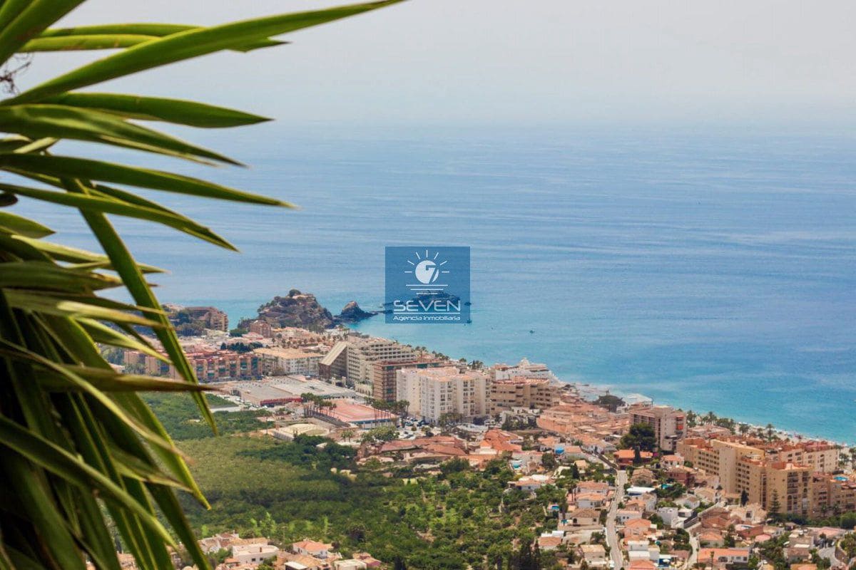 5 bedroom Villa for sale in Almunecar with garage - € 945,000 (Ref: 9176645)