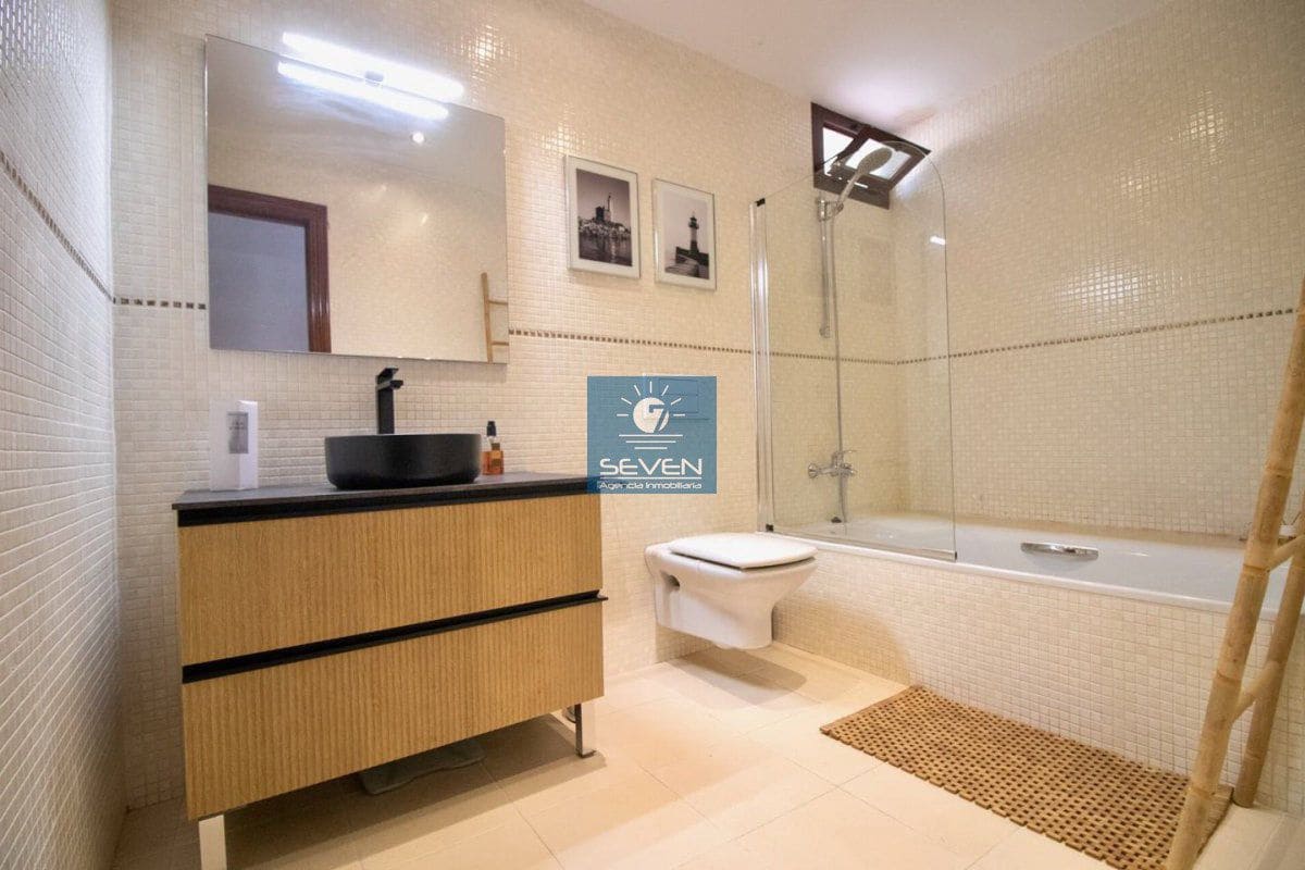 5 bedroom Villa for sale in Almunecar with garage - € 945,000 (Ref: 9176645)