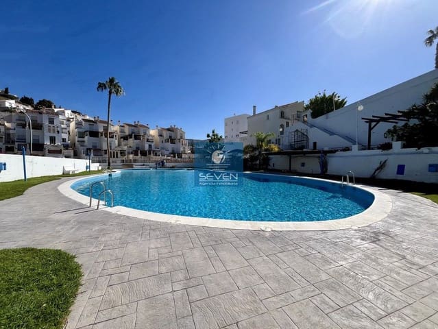 3 bedroom Apartment for sale in Almuñécar with garage - € 297,000 (Ref: 9243518)