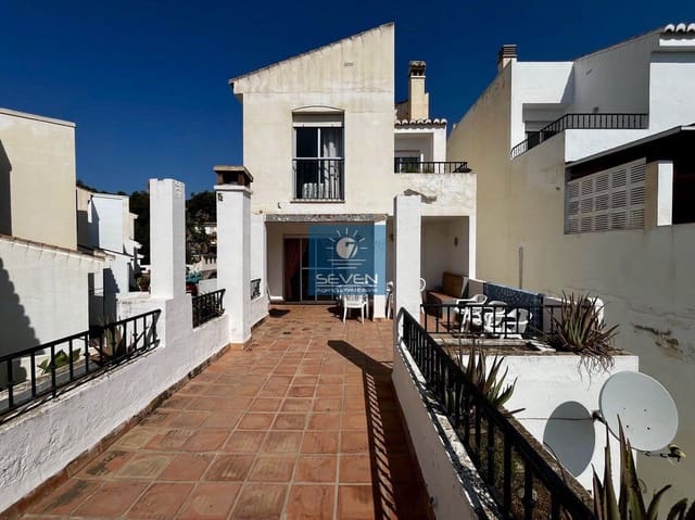 3 bedroom Apartment for sale in Almuñécar with garage - € 297,000 (Ref: 9243518)
