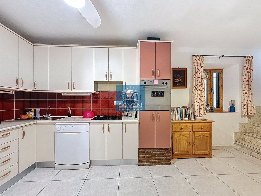 3 bedroom Finca/Country House for sale in Almunecar - € 275,000 (Ref: 9305217)